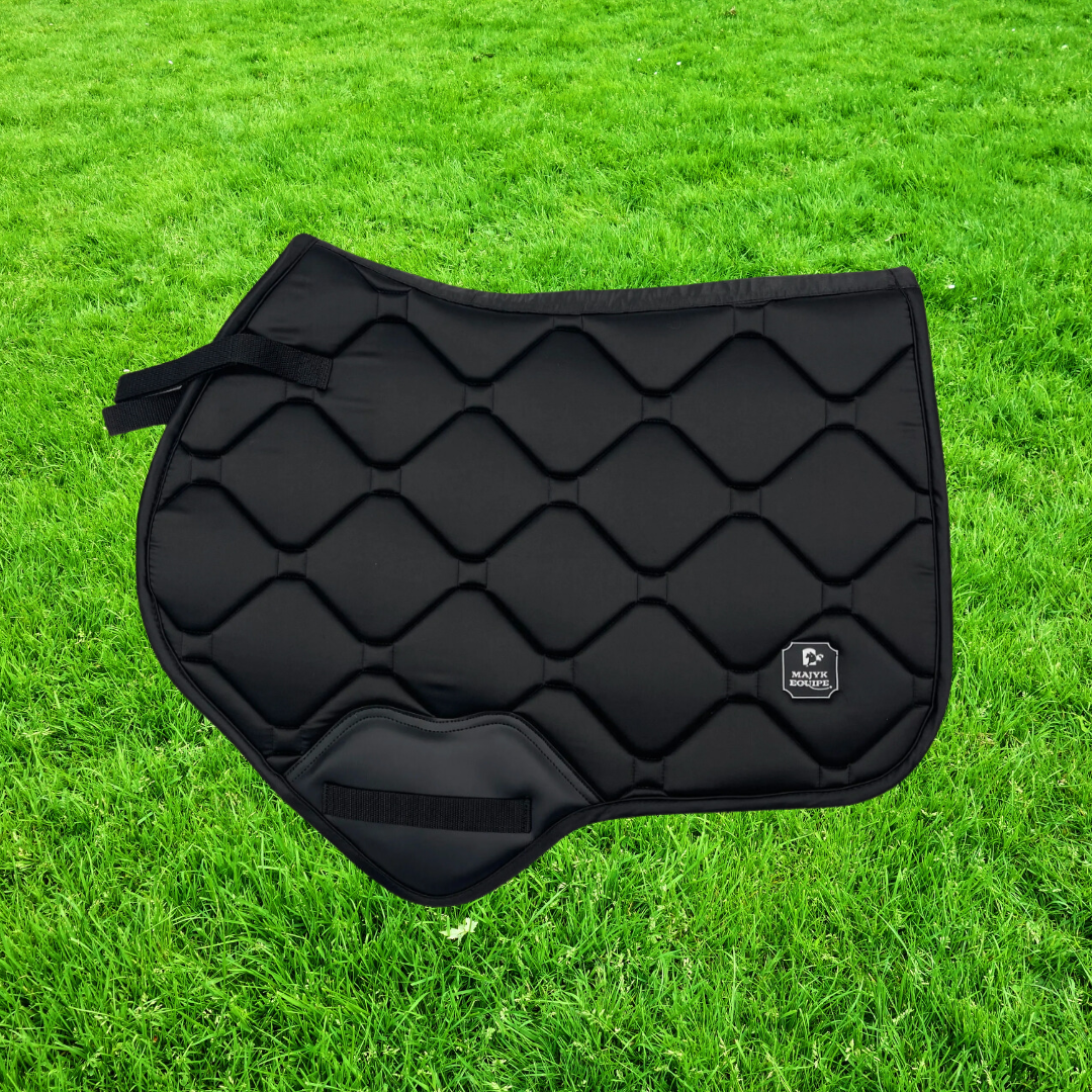 MAJYK EQUIPE SILK TOUCH CLOSE CONTACT PADS